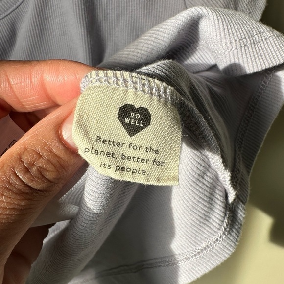 Madewell Cropped T-Shirt Size  Large - Picture 3 of 5